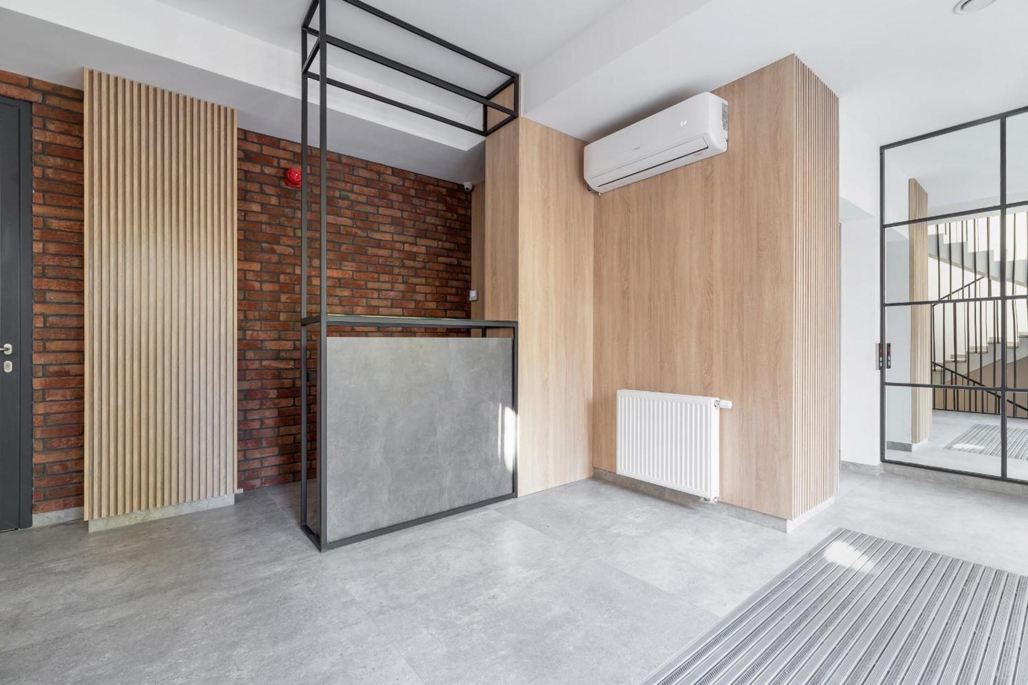 Modern Studios With Air Conditioning In Downtown Krakow By Noclegi Renters Exteriör bild