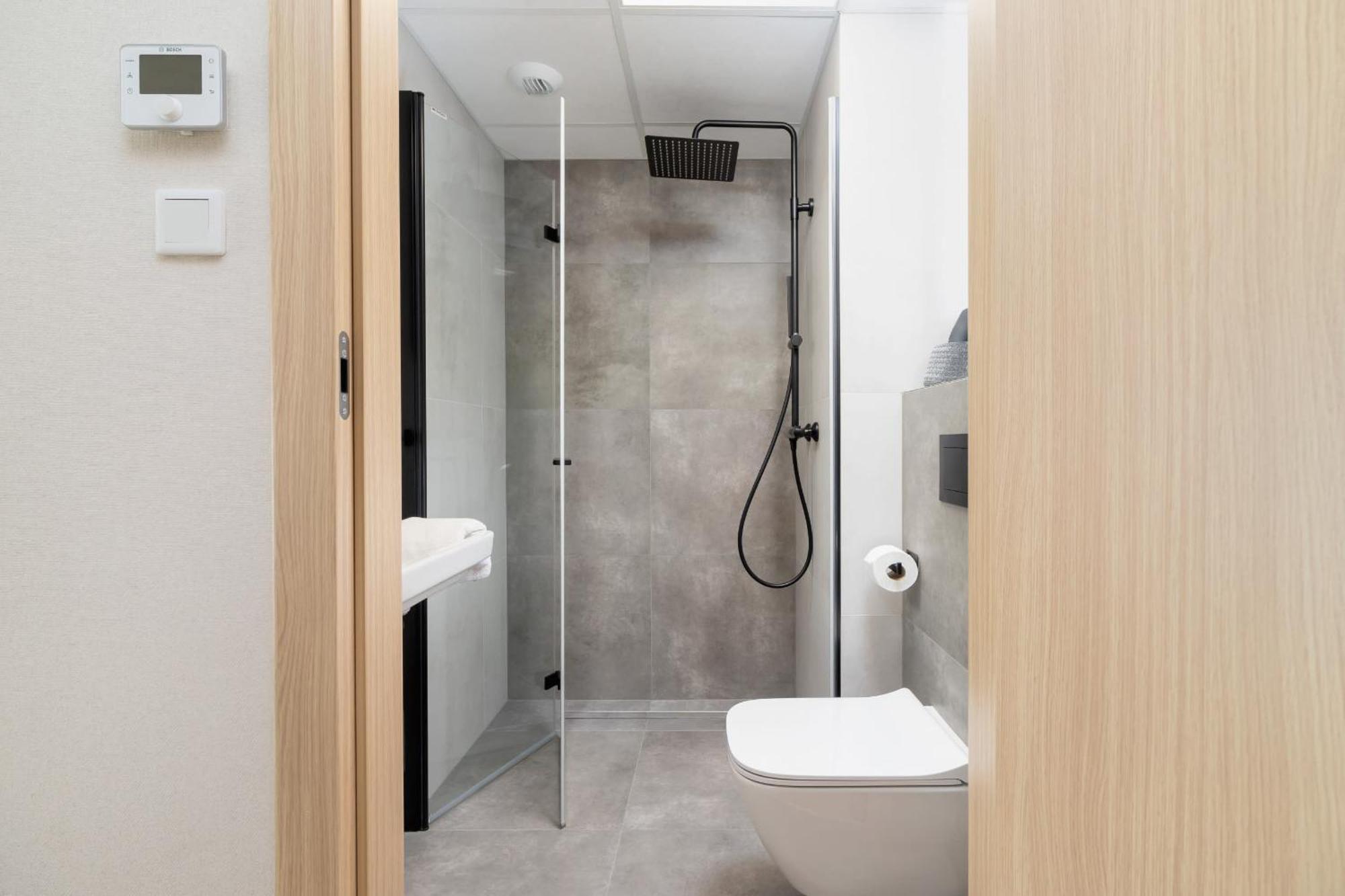 Modern Studios With Air Conditioning In Downtown Krakow By Noclegi Renters Exteriör bild