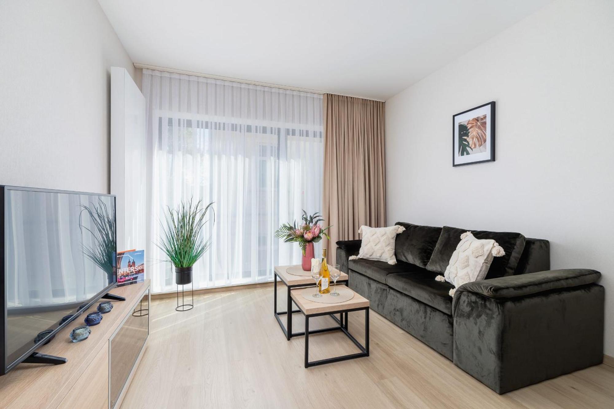 Modern Studios With Air Conditioning In Downtown Krakow By Noclegi Renters Exteriör bild