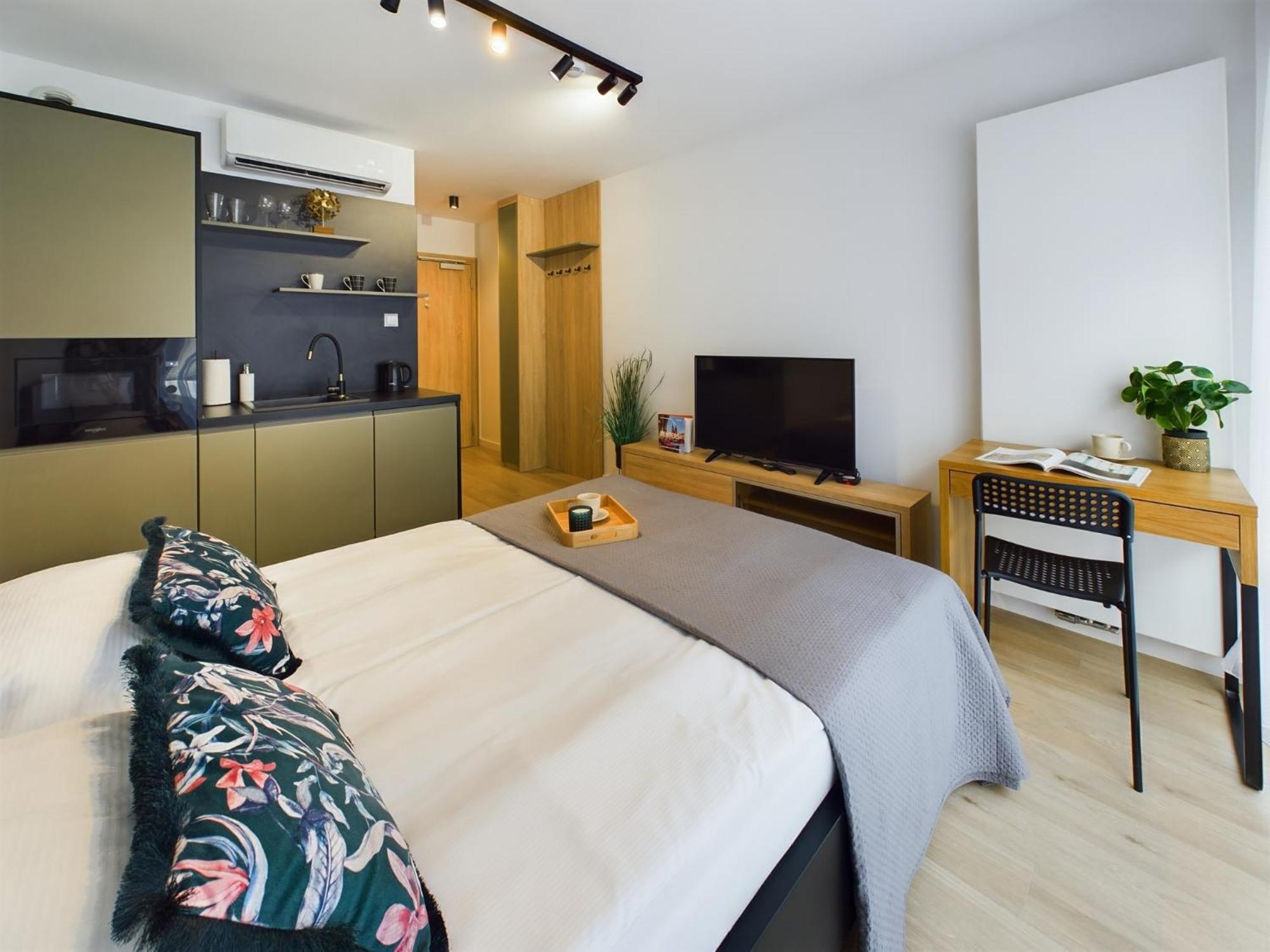 Modern Studios With Air Conditioning In Downtown Krakow By Noclegi Renters Exteriör bild